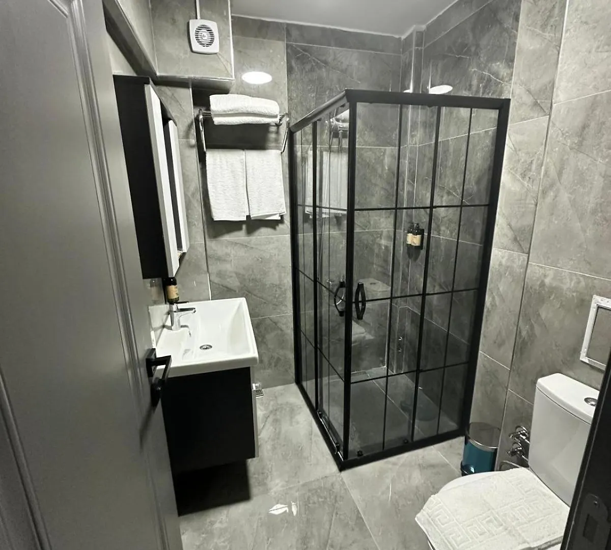 Mir Palace Hotel 이스탄불 0*,